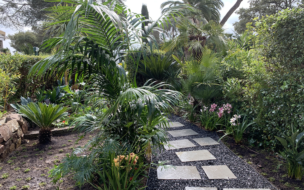 création jardin saint maximin 83470